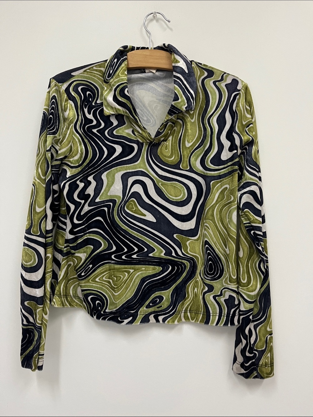 Vintage Velour  Roxy Green and Black Abstract Print Shirt Size M (?)